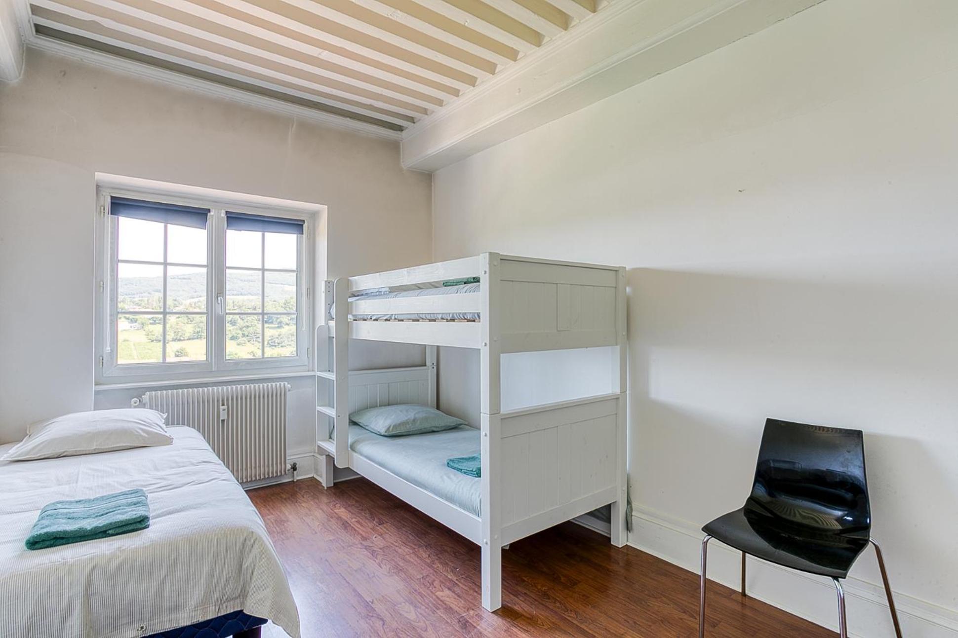 Sejourner Au Chateau De La Roue Grand Appartement Lissieu Eksteriør bilde