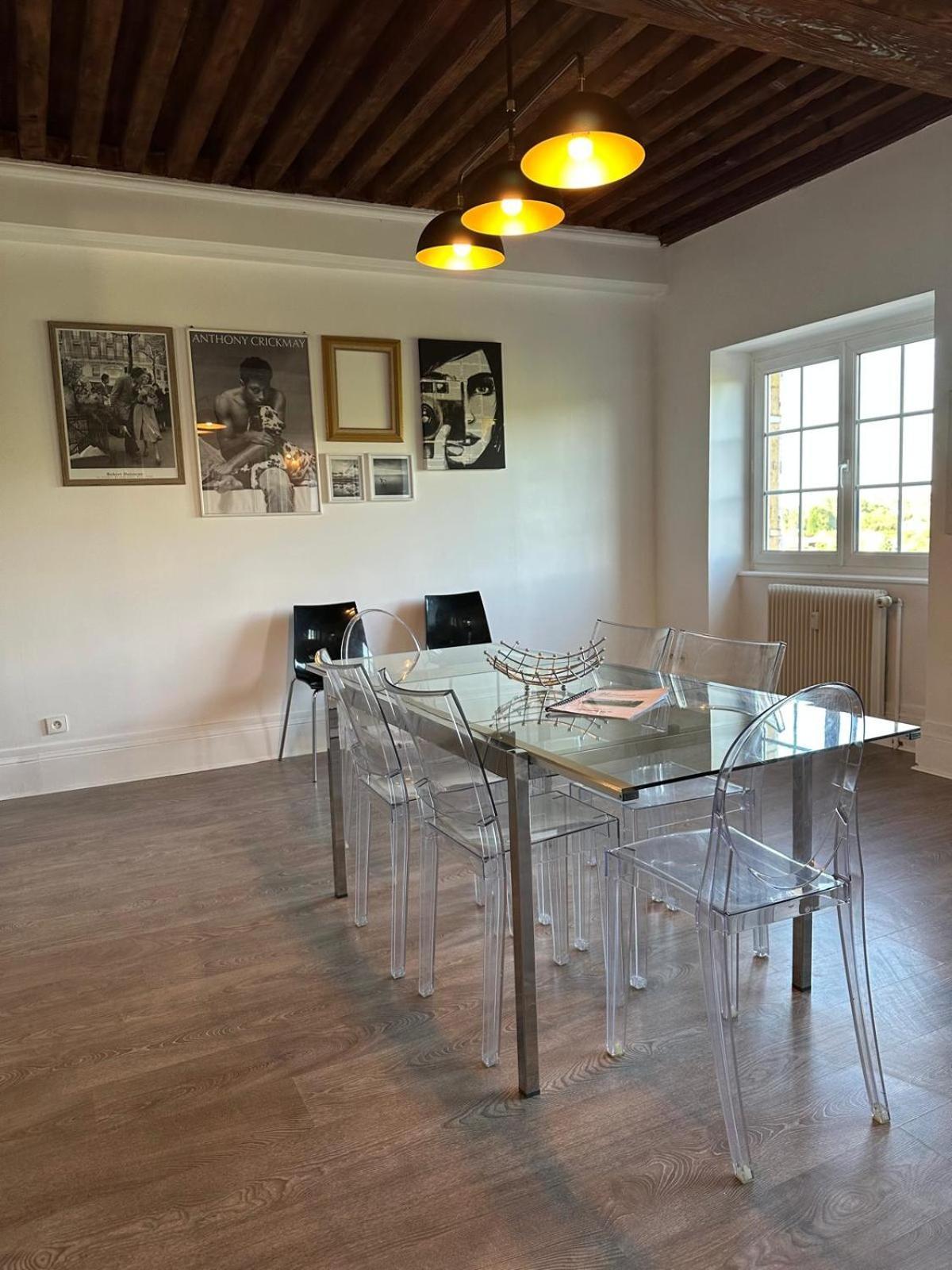 Sejourner Au Chateau De La Roue Grand Appartement Lissieu Eksteriør bilde